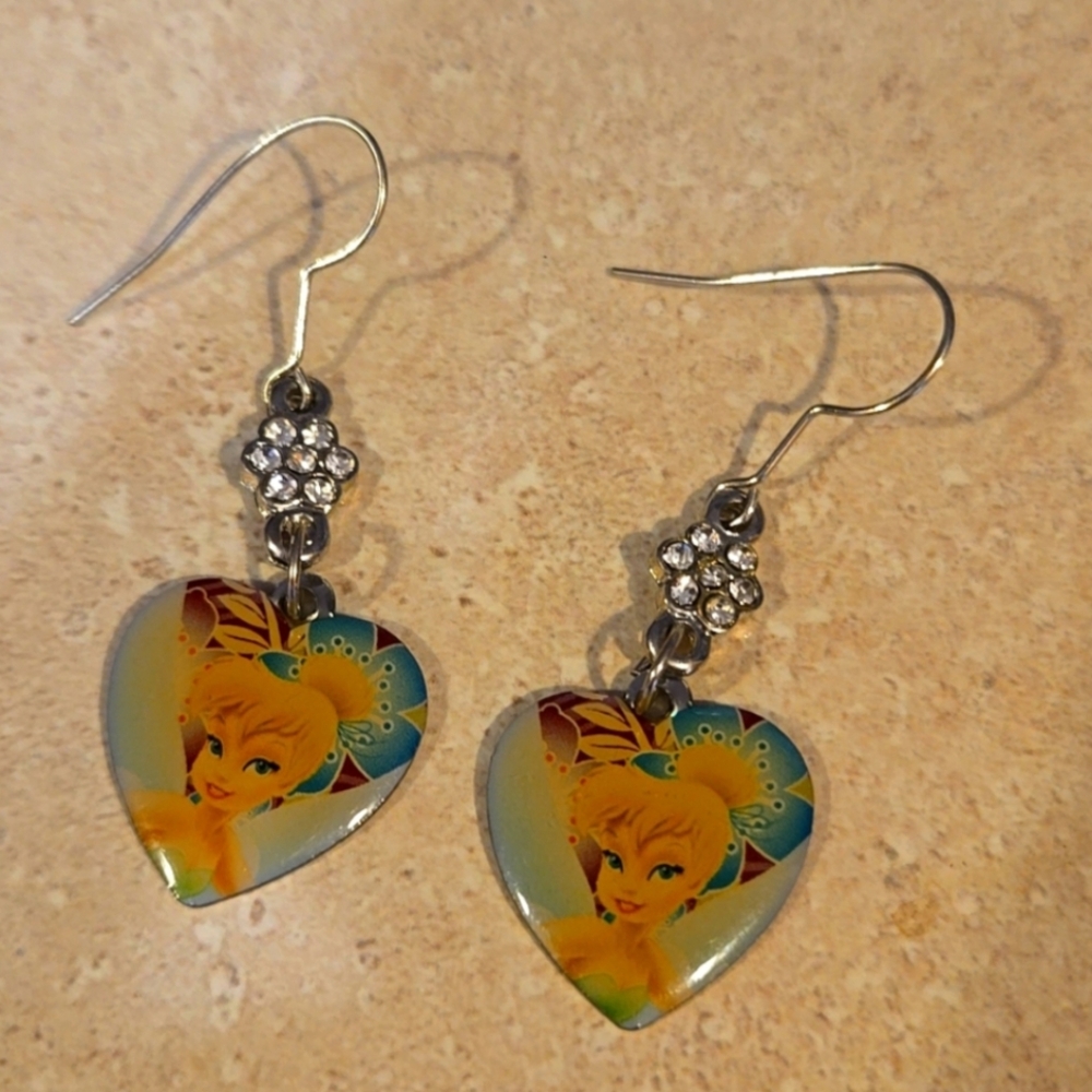 Vintage Disney Tinkerbell Peter Pan Heart Shaped Dangly Earrings